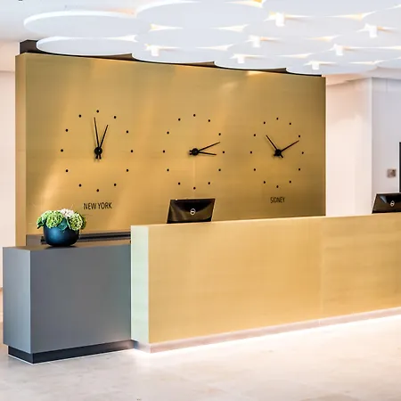 Отель Melchior Park 4*