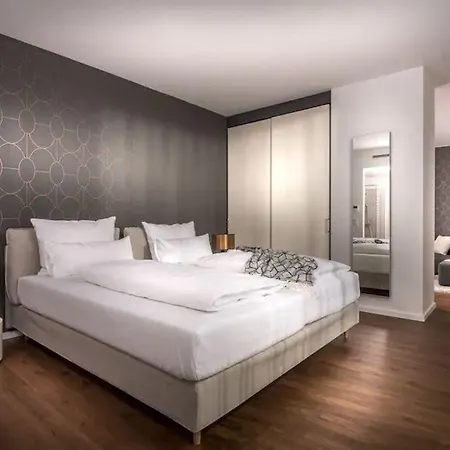 Melchior Park Hotel