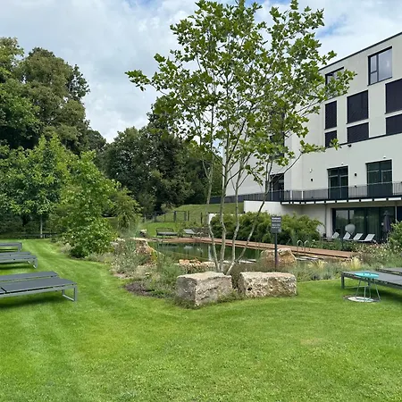 Melchior Park 4*