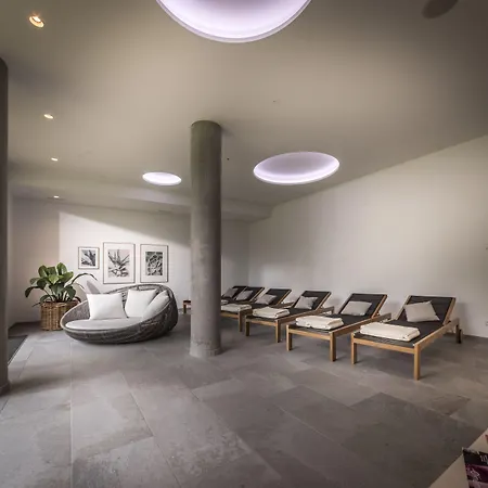 Melchior Park Hotel 4*