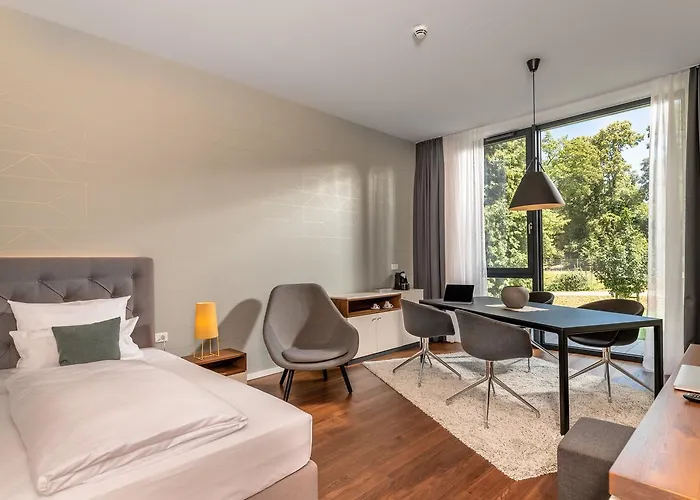 Melchior Park 4*
